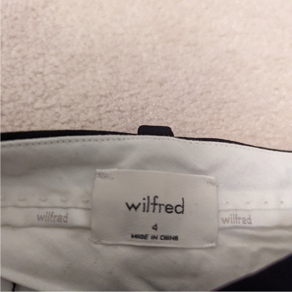 SOLD Aritzia Wilfred Effortless Pant - Picture 3 of 3